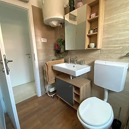 Jozephine 4* Pula